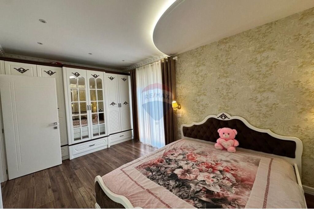 Vendesi Appartamento 2+1+2+PP, Unaze e Re, Tirane