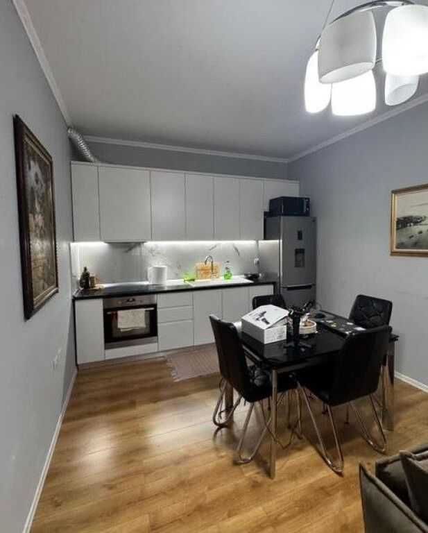 Qera, Apartament 2+1, Selvia