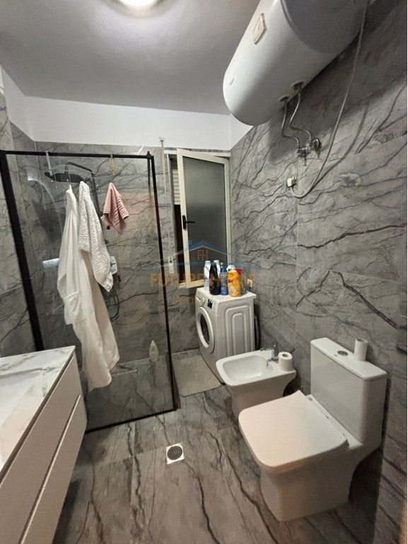 In vendita, Appartamento 1+1, Lago Secco, Tirana 118.000 €