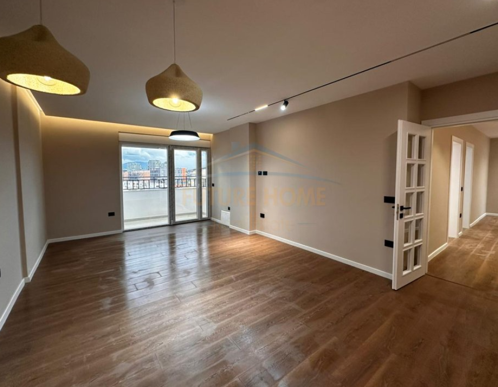 In vendita, Appartamento 2+1+2, Komuna e Parisit, Tirane