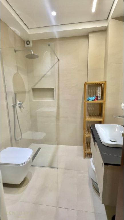 Apartment 2+1+2 for rent with view of the park, Air Albania Stadium