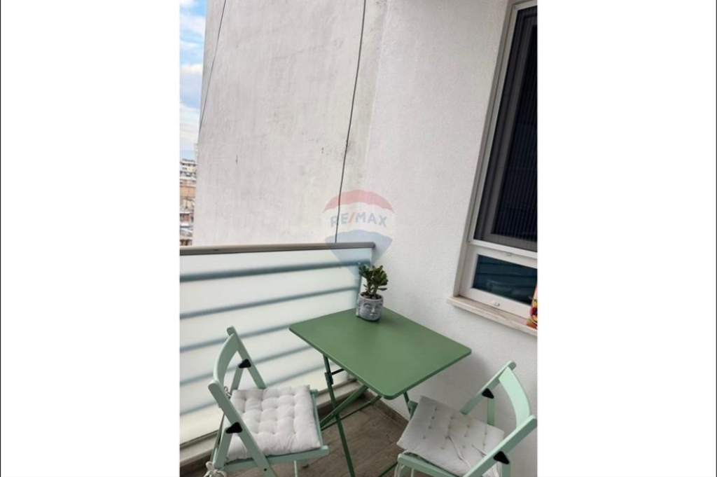 Apartament per qera 2+1+2 tek Rruga e Kavajes