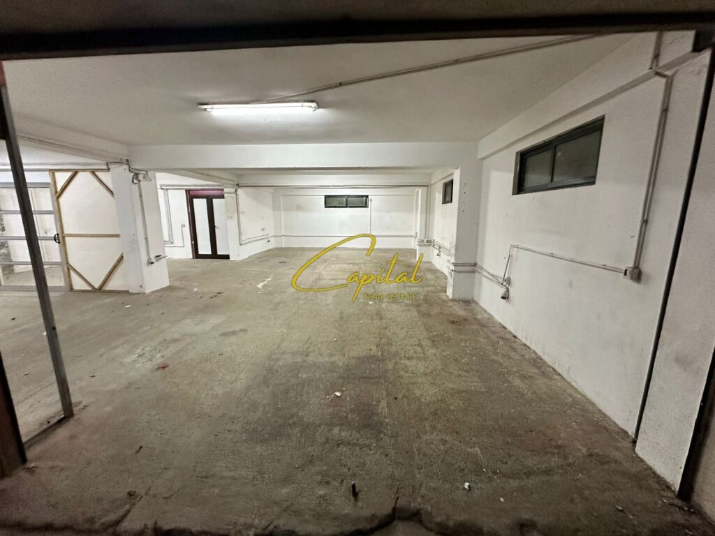 MAGAZZINI IN AFFITTO 240 M2 DON BOSKO 100.000 LEKE