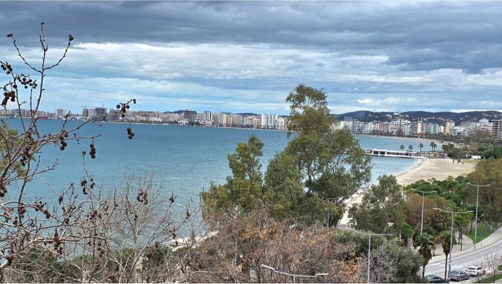 Apartament Premium 2+1 me Qera Afatgjatë – Lungomare, Vlorë