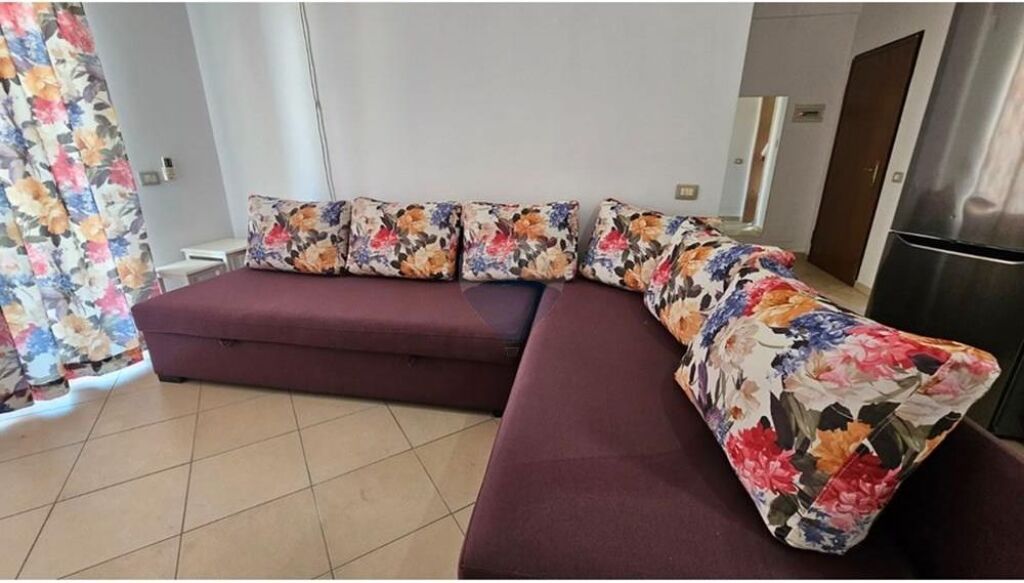 Apartament 1+1 per qira ne Astir !