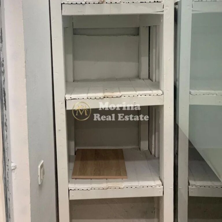 Qera | Ambjent Biznesi | Rruga Bardhyl | 350 €/muaj