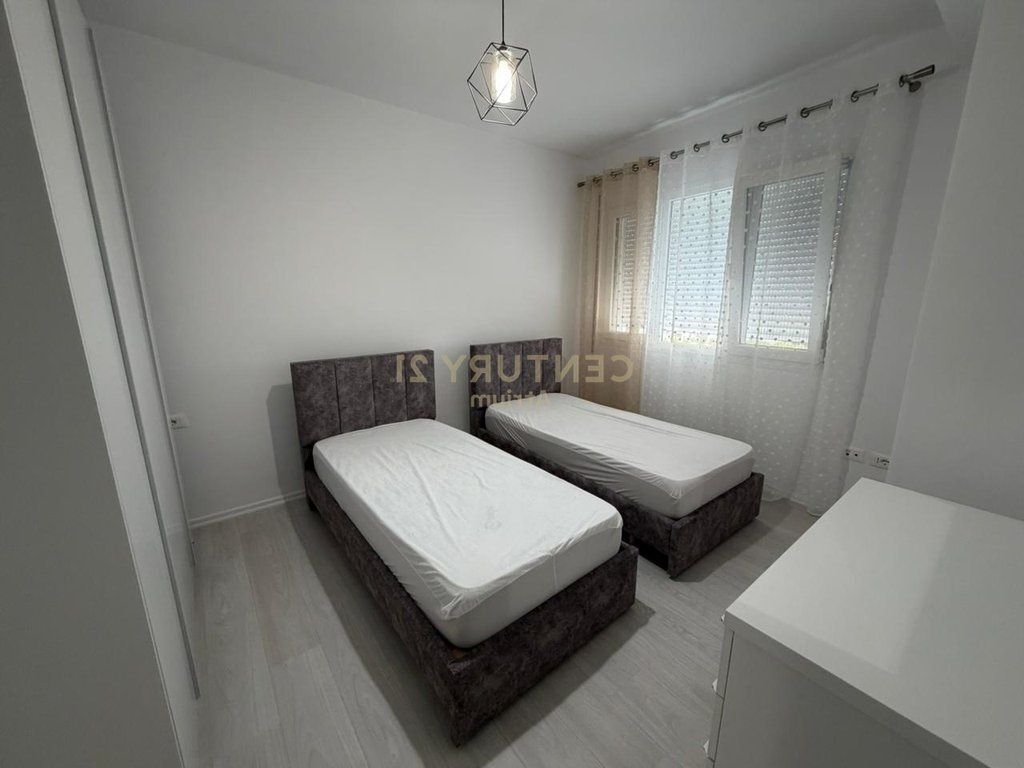 APPARTAMENTO 2+1+POSTO AUTO IN AFFITTO A ASTIR !!!