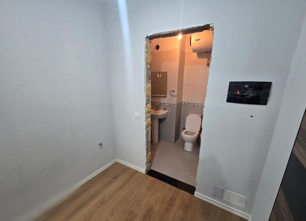 Apartament 2+1+2+Ballkon ne Shitje Ne Fresk, Prane Restorant Deliu
