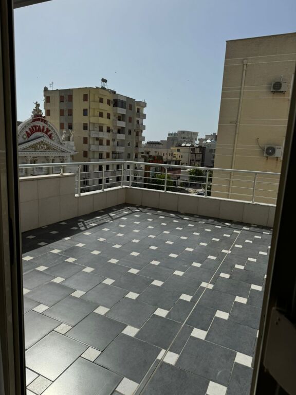 SHITET APARTAMENT 1+1 PELIKANI PLAZH,DURRES