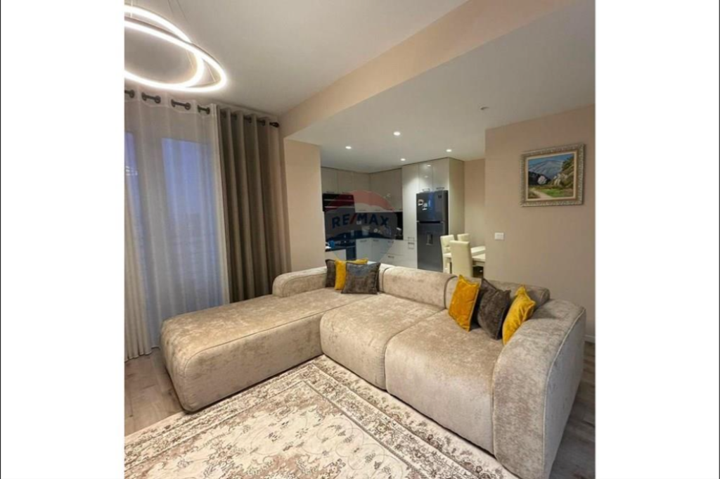 Apartament per qera 2+1+2 tek Rruga e Kavajes