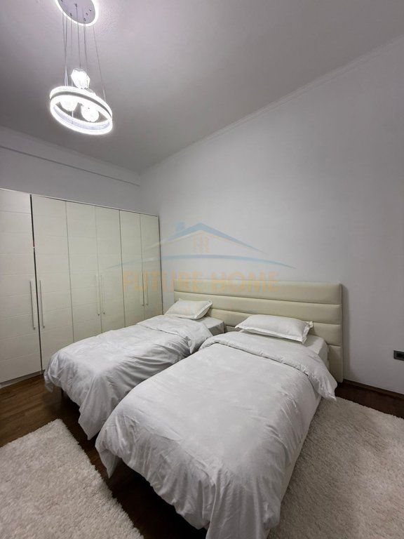 Rent, Apartment 2+1+2, Dibrës Street, Tirana.