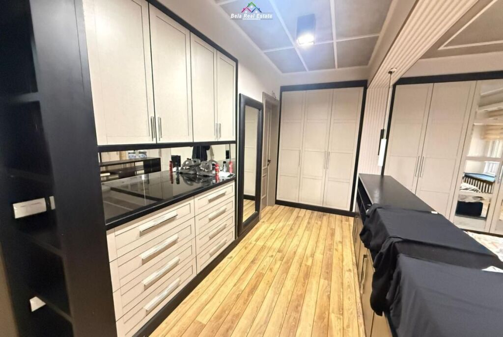 Appartamento in affitto 2+1 a Myslym Shyr (ID B220141) Tirana