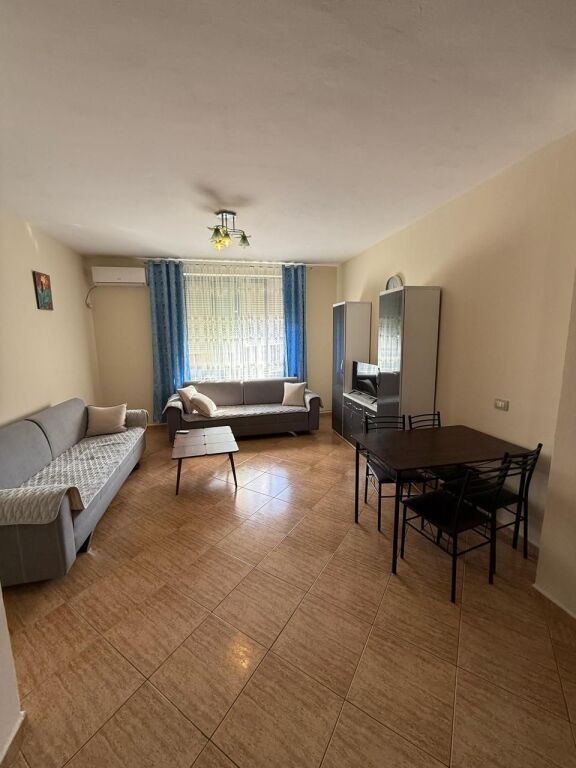 📌 Jepet Apartament 2+1 me Qira – Rruga Kosovareve