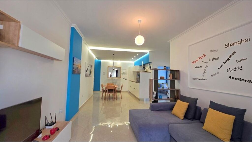 Apartament Premium 2+1 me Qera Afatgjatë – Lungomare, Vlorë