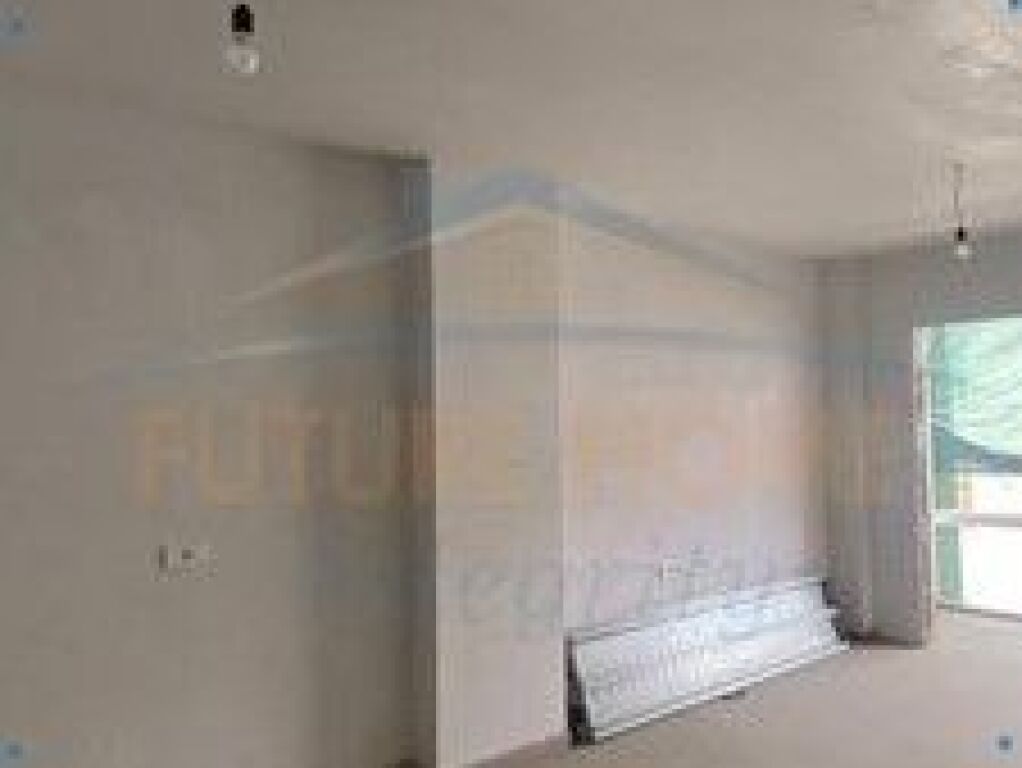 Shitet, Apartament 1+1, Rruga Jordan Misja, Tiranë.