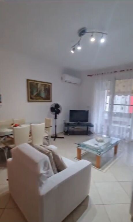 Apartment 1+1 for rent – Petro Nini Luarasi High School