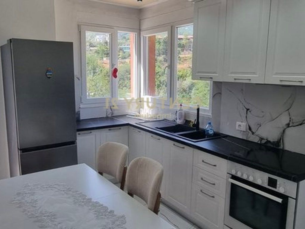 Apartament 2+1 me Qira në Fresk