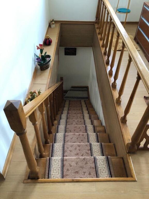 DUPLEX FOR SALE – MUHAMET GJOLLESHA STREET (21 DECEMBER)  📍 Behind the “Sabaudin Gabrani” school 📐 235 m² | 2 mortgages 🏢 5th &amp; 6th floor | Existing building ☀️ East–West orientation  Layout: 2 living rooms, 2 kitchens, 3 bedrooms, 4 balconies (1 closed 10 m²) + large veranda.  ✔️ Renovated ✔️ Parquet &amp; wooden stairs ✔️ Fireplace, solar panel ✔️ Security cameras  💰 400,000 € (For sale due to emigration)