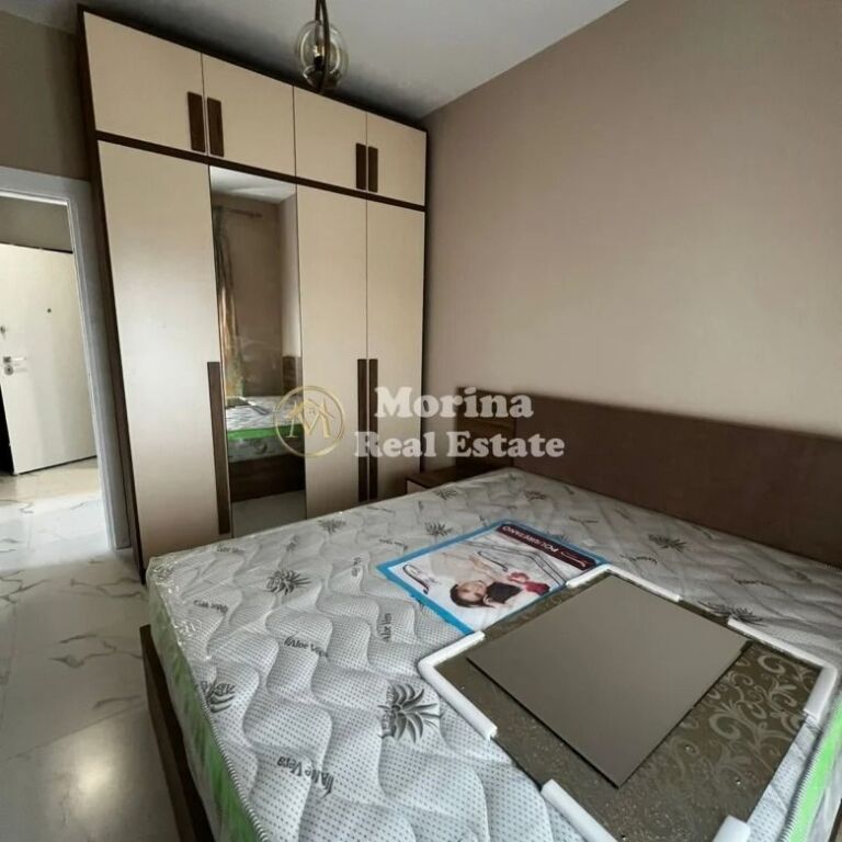 Rent | Apartment 1 + 1 | Porcelan | 450 €/month
