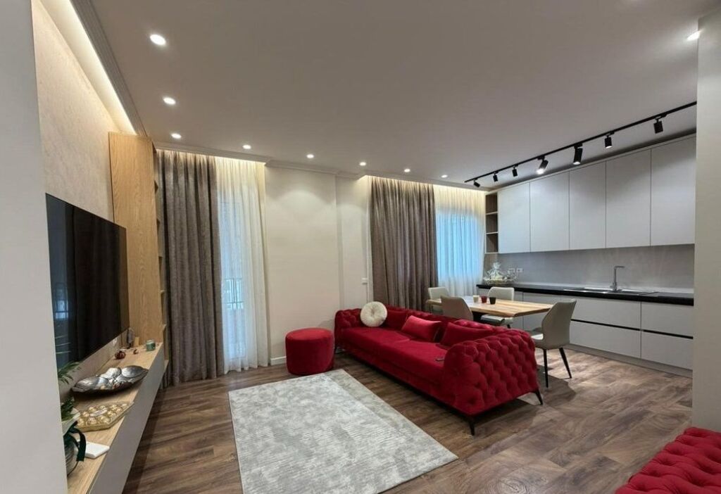 Pazari i Ri Appartamento 1+1+Posto Auto In Affitto