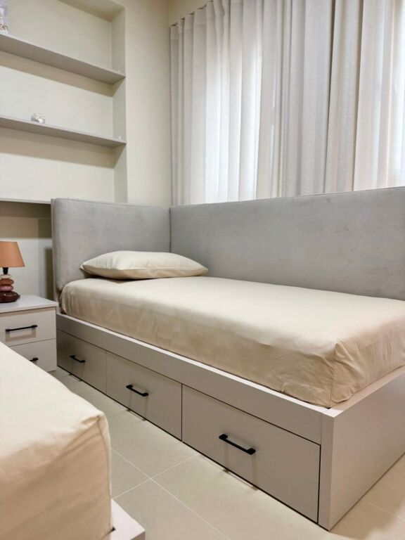 📣 QERA SUPER GARSONIERE 📍 Kompleksi Aura, Laprake 🛣️ Rruga "Dritan Hoxha" ✨