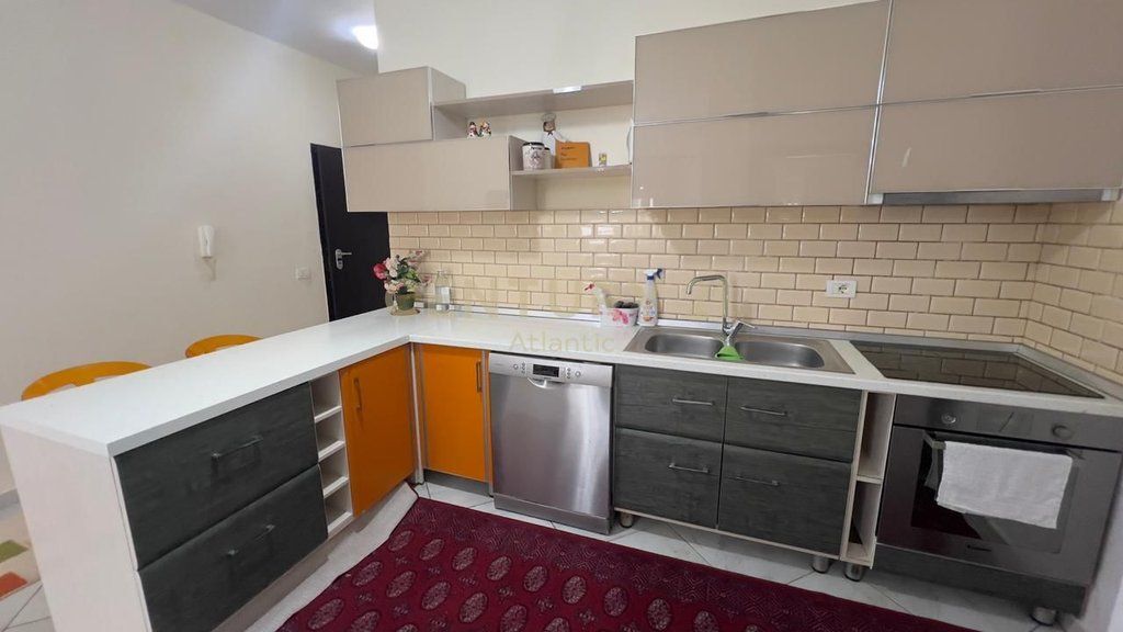 Apartament 1+1 Me Qira në Plazh, Durrës    450 € /Muaj