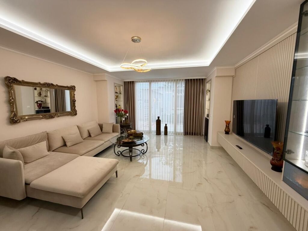 VILLA FOR RENT, LOCATED IN THE XHAMLLIK AREA, TIRANA!