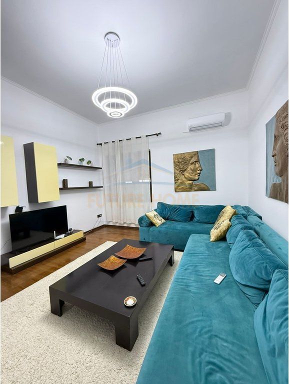 Rent, Apartment 2+1+2, Dibrës Street, Tirana.