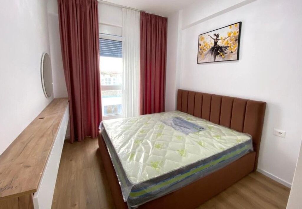 Jepet me Qera Apartament 1+1 i mobiluar ne Fresk