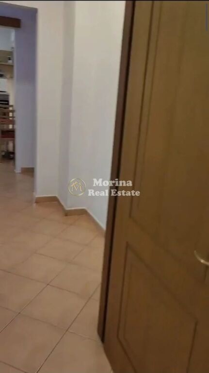 Rent | Apartment 2 + 1 | Paris Commune | 650 €/month