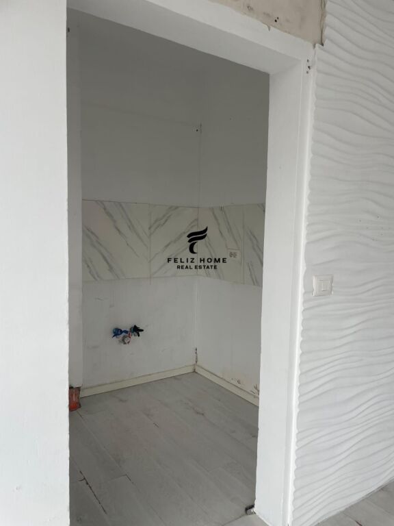 OFFICE FOR RENT 72 M2 ZOGU I ZI 1,200 EURO