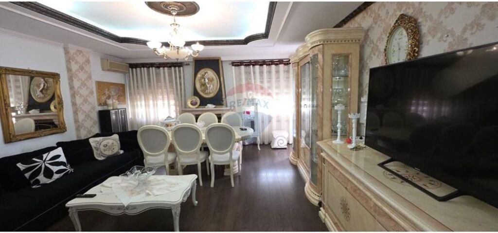 Apartament - Për Qira - Blloku, Tiranë(ID: 530561005-26)