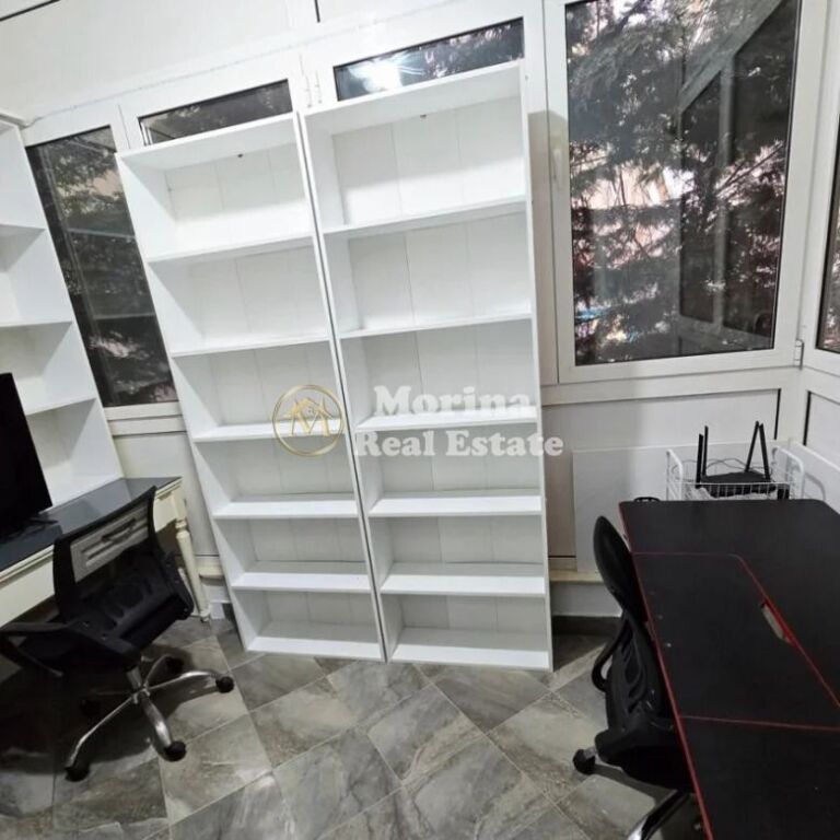 Affitto | Appartamento 3 + 1 + 2 | Lago Secco | 1 400 €/mese