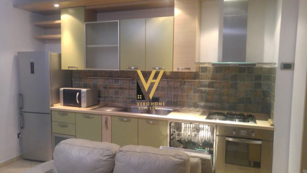 APPARTAMENTO 2+1+2+BLK IN AFFITTO IN VIA FERIT XHAJKO 700 EURO