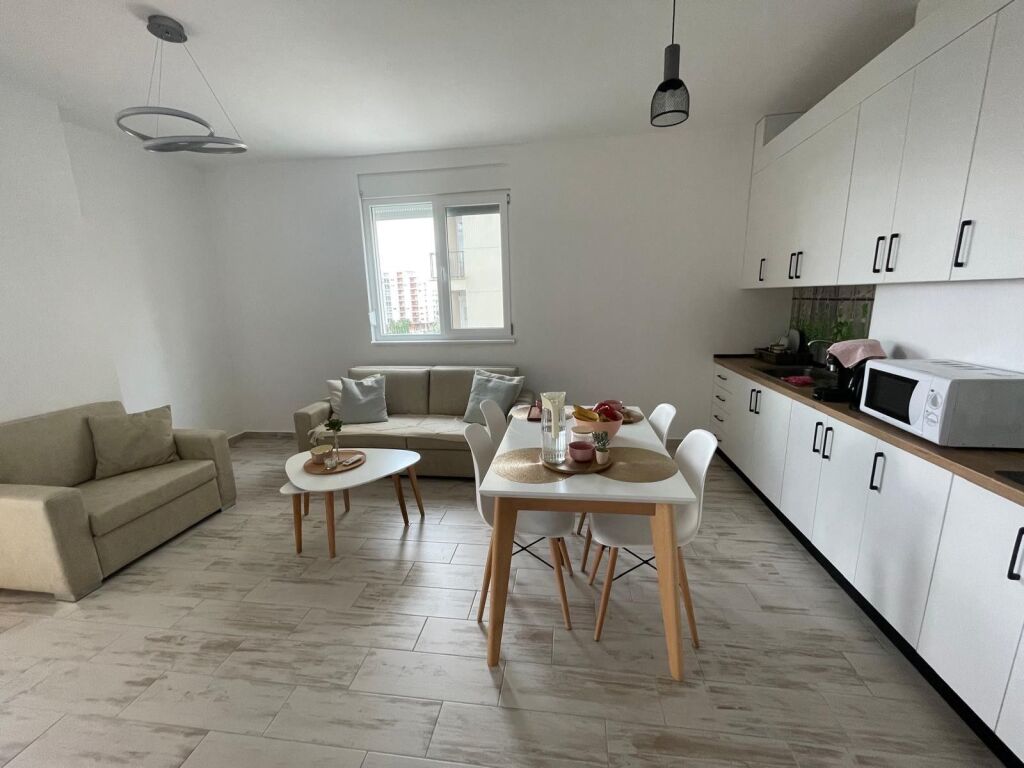 Very beautiful holiday apartment, fully furnished in Shëngjin near the sea