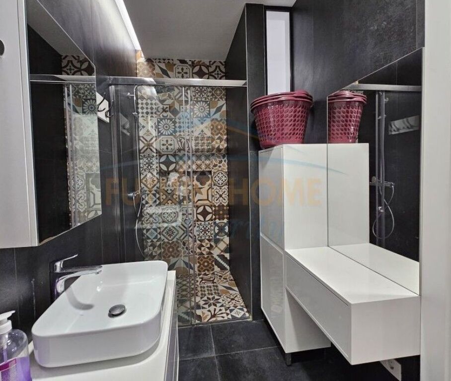 Qera, Apartament 2+1+2, Kompleksi Delijorgji, Tiranë.