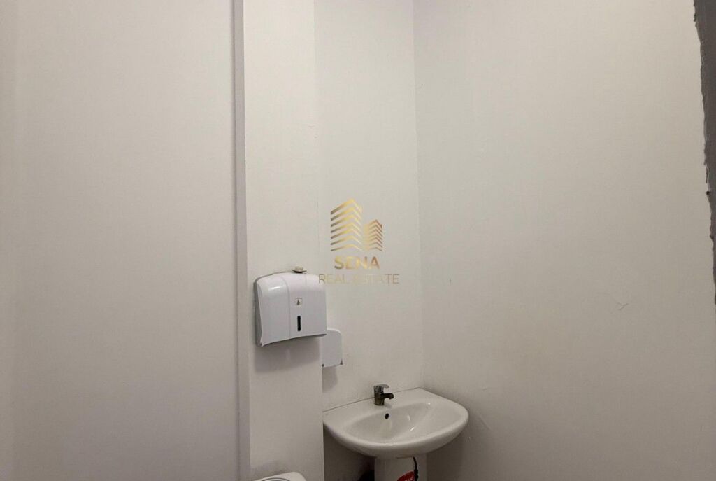 Qira, Ambient Biznesi, 21 Dhjetori, 1000 Euro/ Muaji