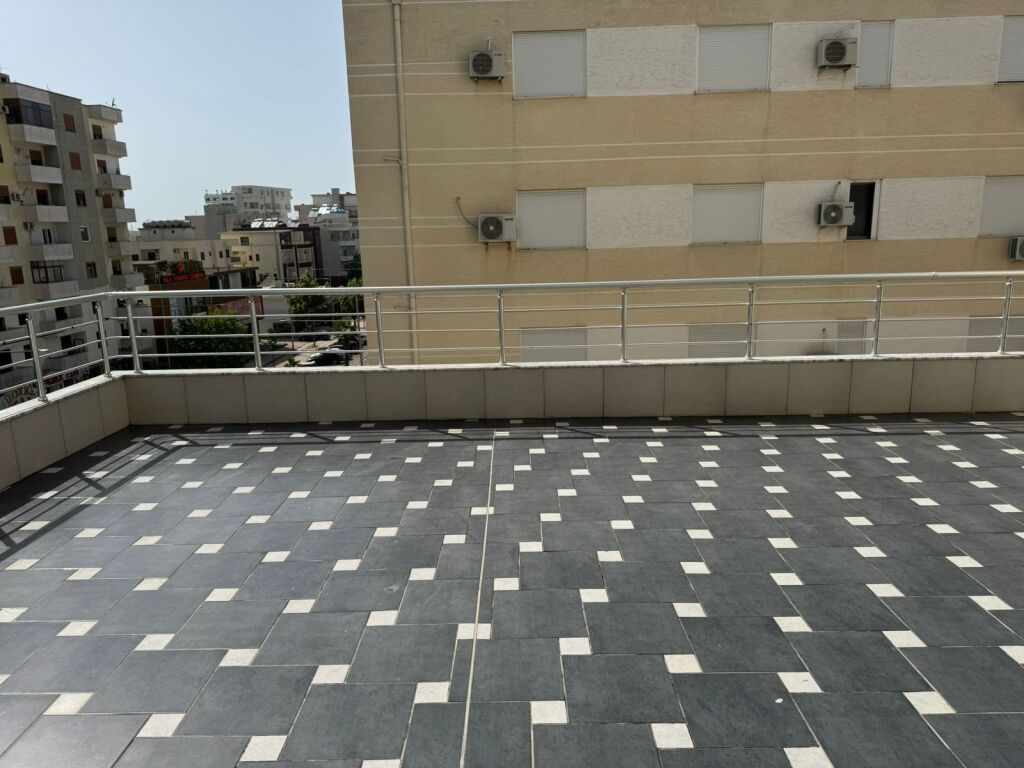 SHITET APARTAMENT 1+1 PELIKANI PLAZH,DURRES