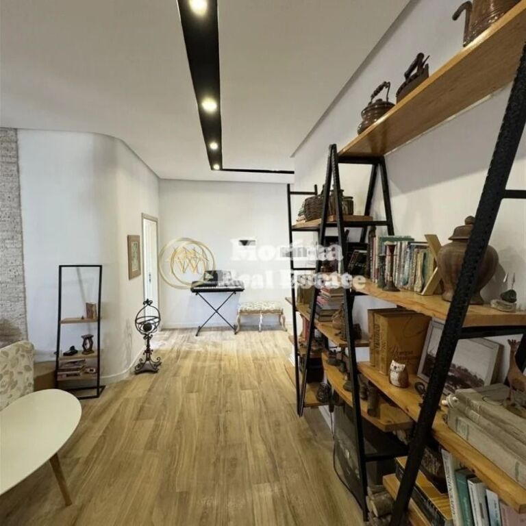 Qera | Apartament 2 + 1 | Stacioni i Trenit | 800 €/muaj