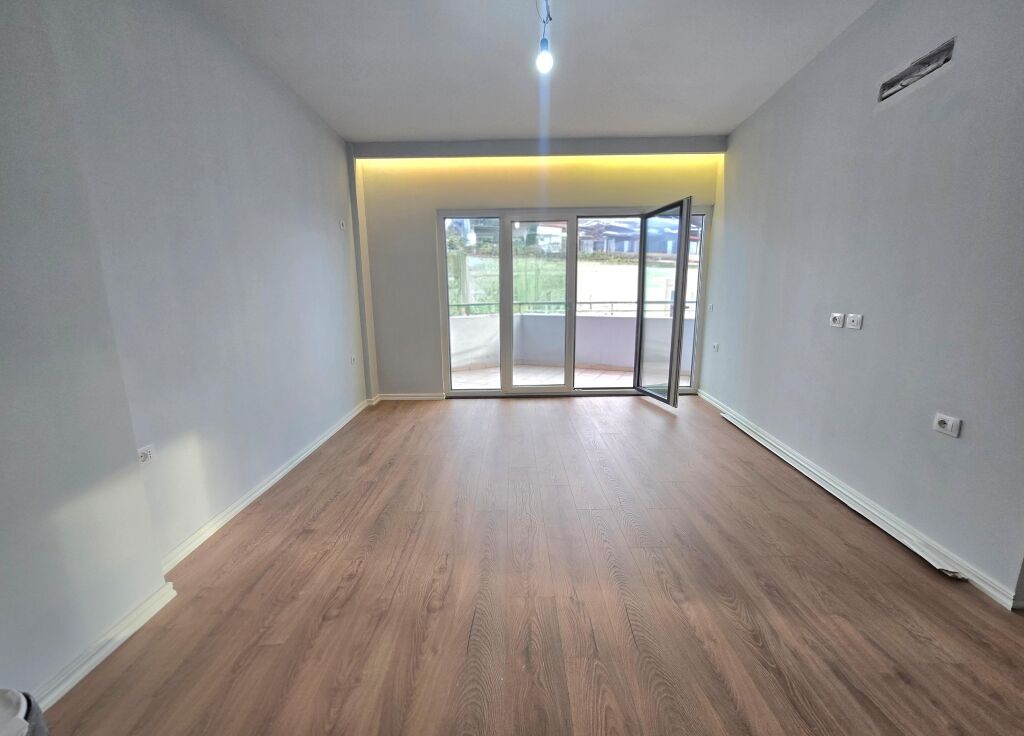 Apartament 2+1+2+Ballkon ne Shitje Ne Fresk, Prane Restorant Deliu