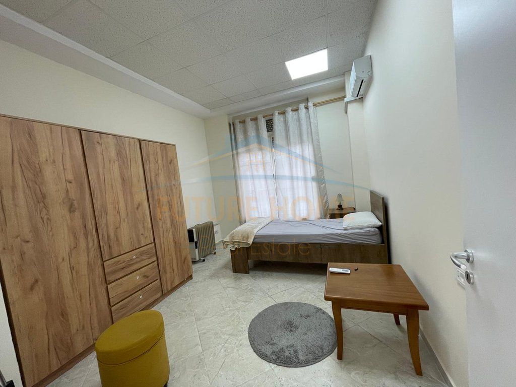Qira, Apartament 2+1 , Rruga e Kavajes, Tiranë