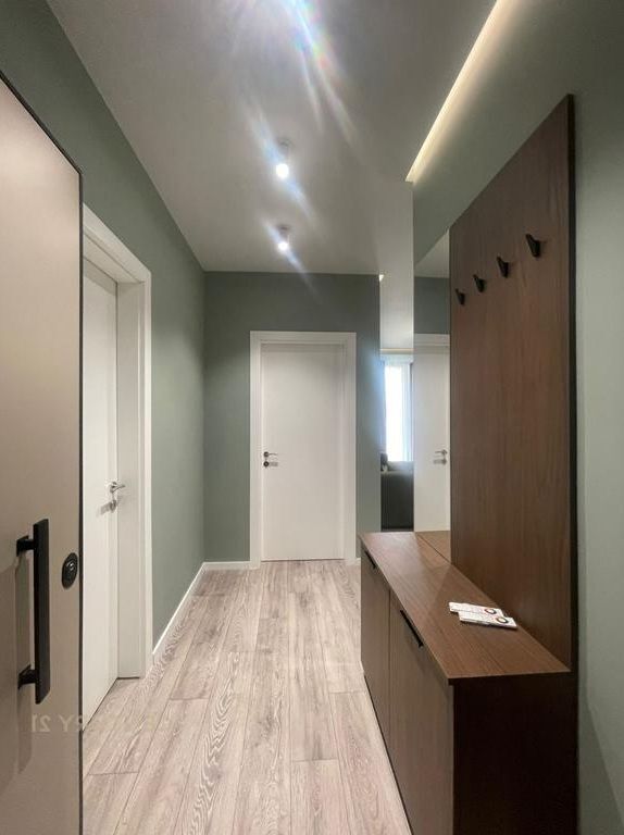 Jepet apartament modern 1+1 tek Mine Peza!!