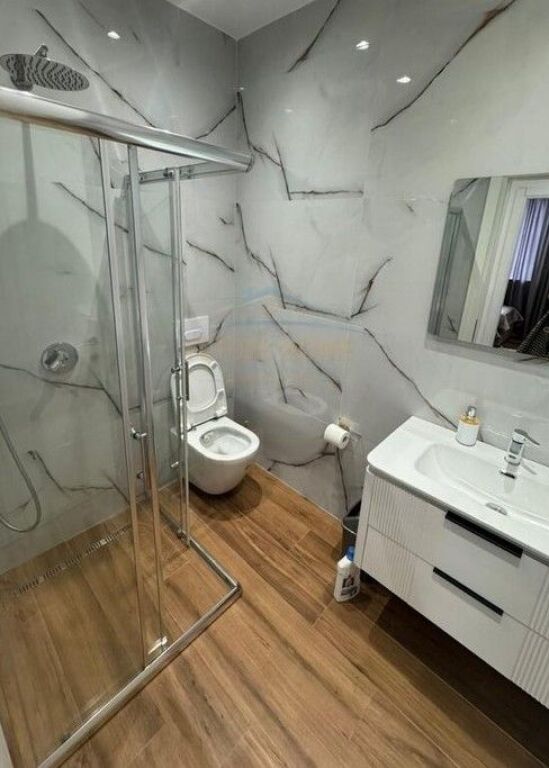 Qera, Apartament 2+1+2, Rruga Mine Peza, Tirane.