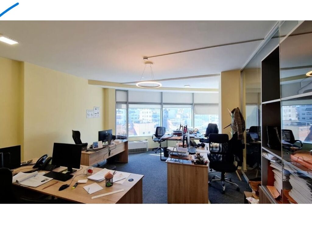 Shitet, Ambient Biznesi, Rruga e Dibres, Tiranë