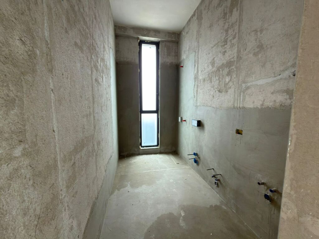 🏡 Penthouse 3+1+2 me Verandë & 3 Poste Parkimi – Tulipan Residence, TEG