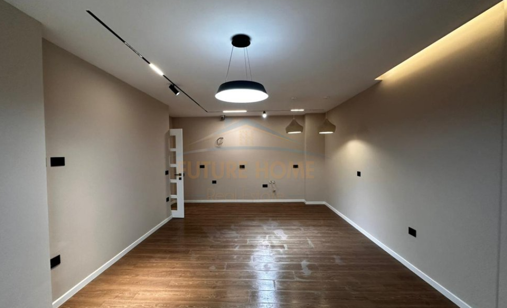 In vendita, Appartamento 2+1+2, Komuna e Parisit, Tirane