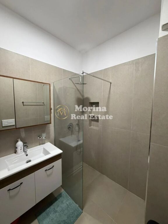 Rent | Apartment 1 + 1 | Paris Commune | 600 €/month