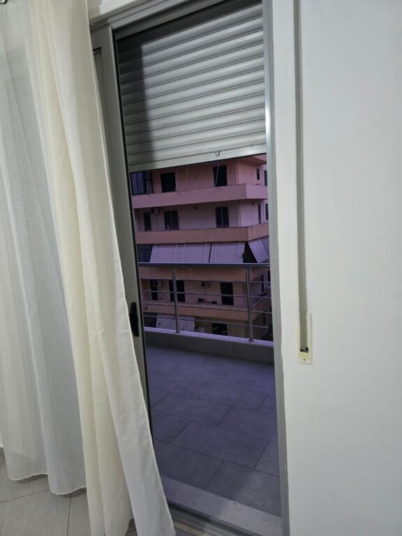 JEPET ME QIRA GARSONIERE – RRUGA CAJUPI,VLORE!!