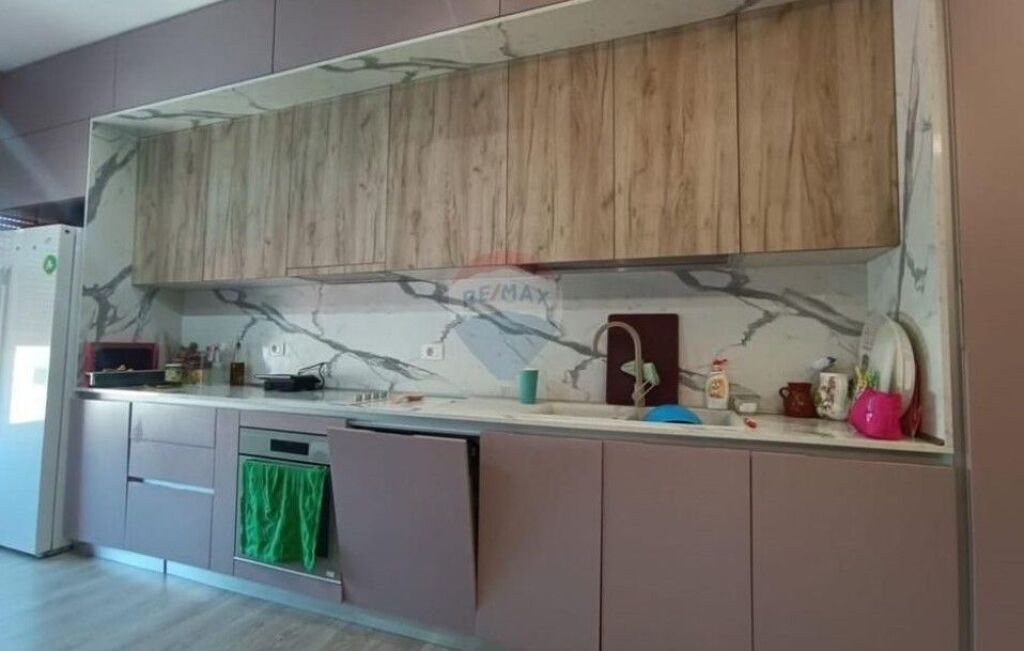 Apartament - Për Shitje - Kompleksi Mangalem, Tiranë(ID: 530411003-890)