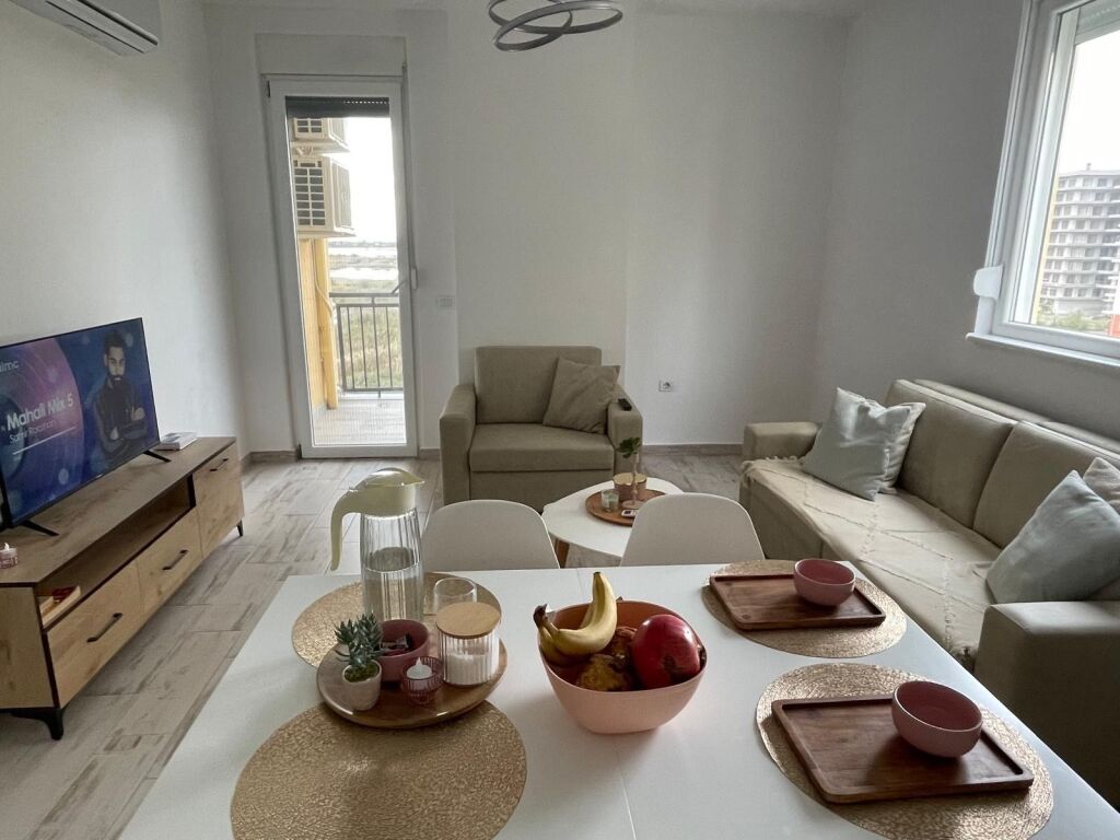 Very beautiful holiday apartment, fully furnished in Shëngjin near the sea